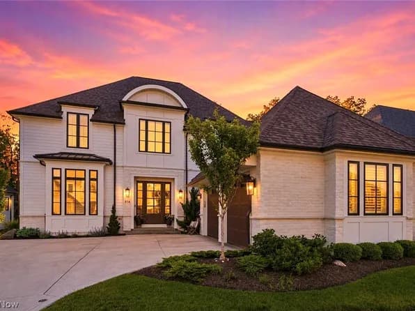 Cuyahoga County Luxury Market: Q1 2025 Report